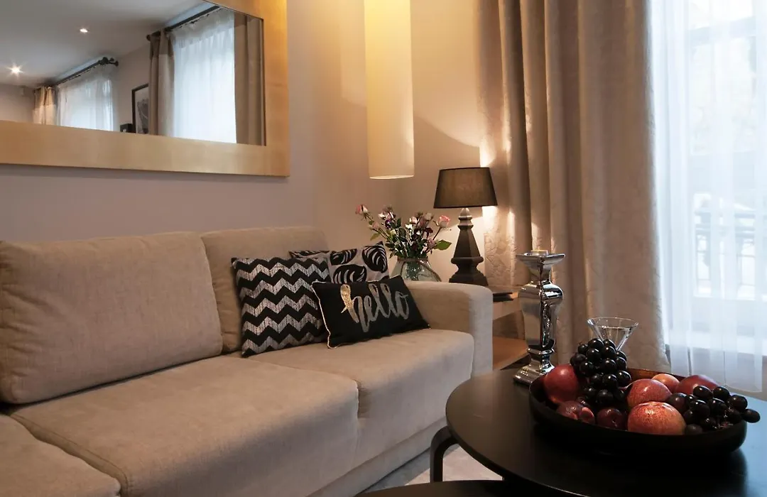IRS ROYAL APARTMENTS Apartamenty IRS Willa Krystyna-1